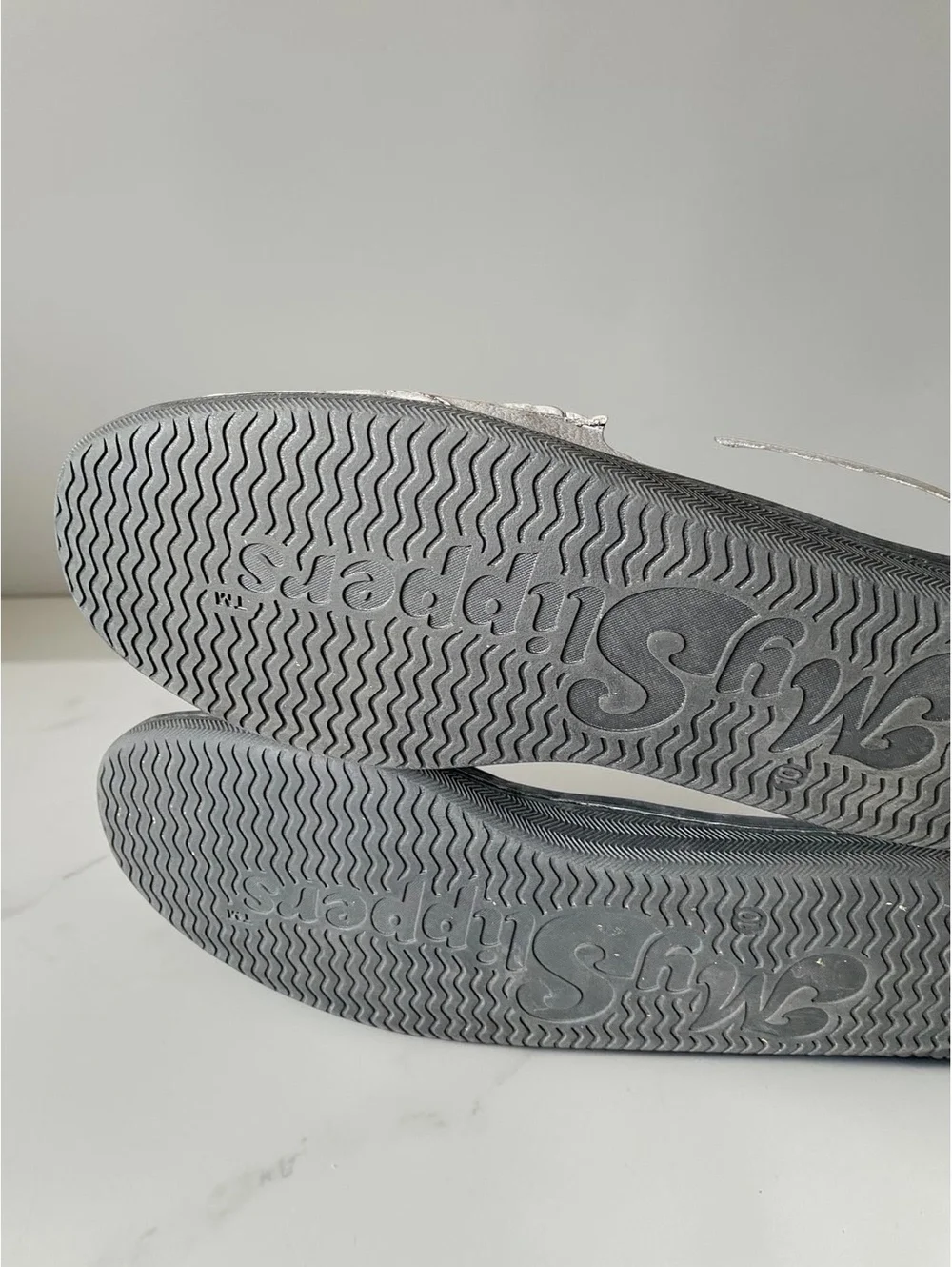 Men Moccasin Slippers Size 10 Slip On Comfort Gray Suede House Shoes Indoor